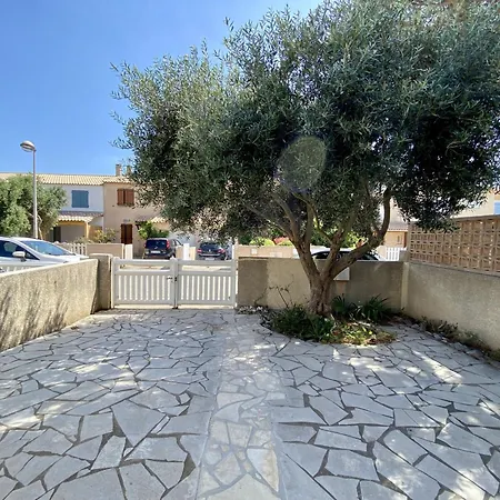 Villa T3 Mezzanine, Climatisee Avec Garage, 6 Personnes, Proche De La - Fr-1-795-32 Fleury (Aude)